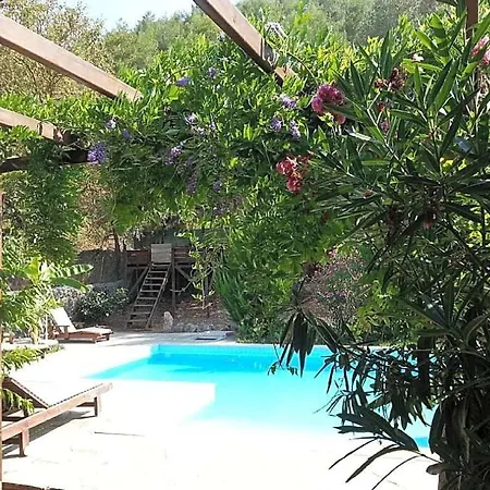 Sleeps 6 Pool Air Con فيلة