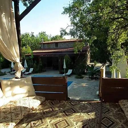 Sleeps 6 Pool Air Con וילה *